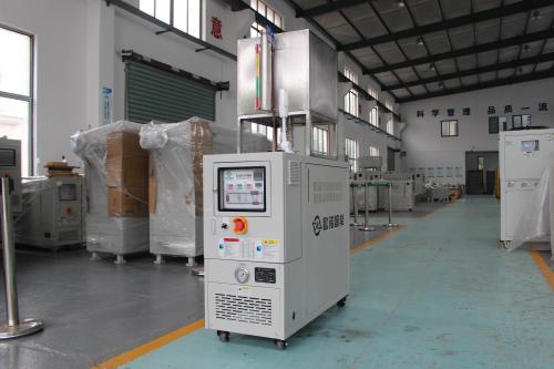 注塑選油溫機還是水溫機 注塑選油溫機還是水溫機